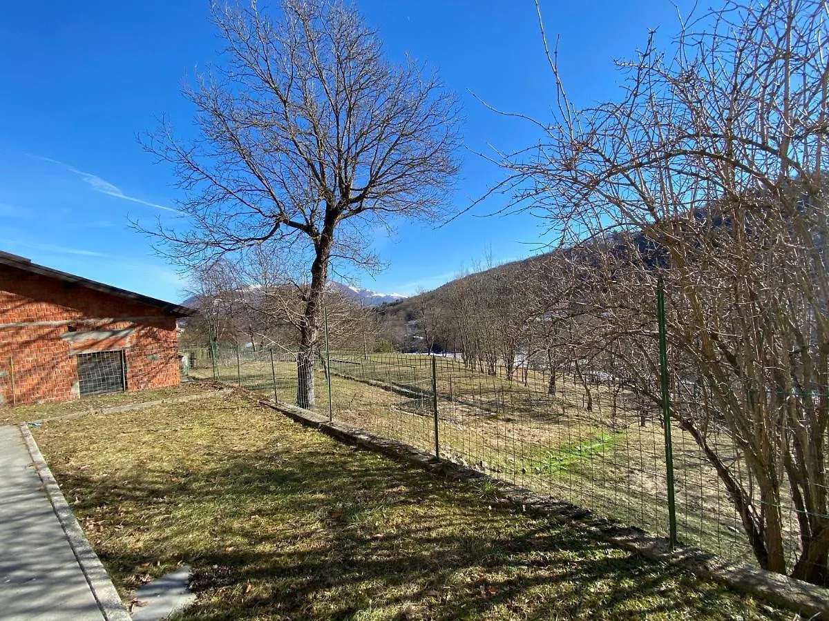 Lanzo D'Intelvi “La Marinella” Apartment