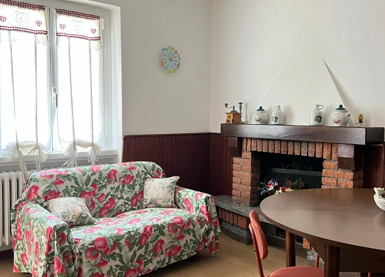 Lanzo D'Intelvi “La Marinella” Apartment